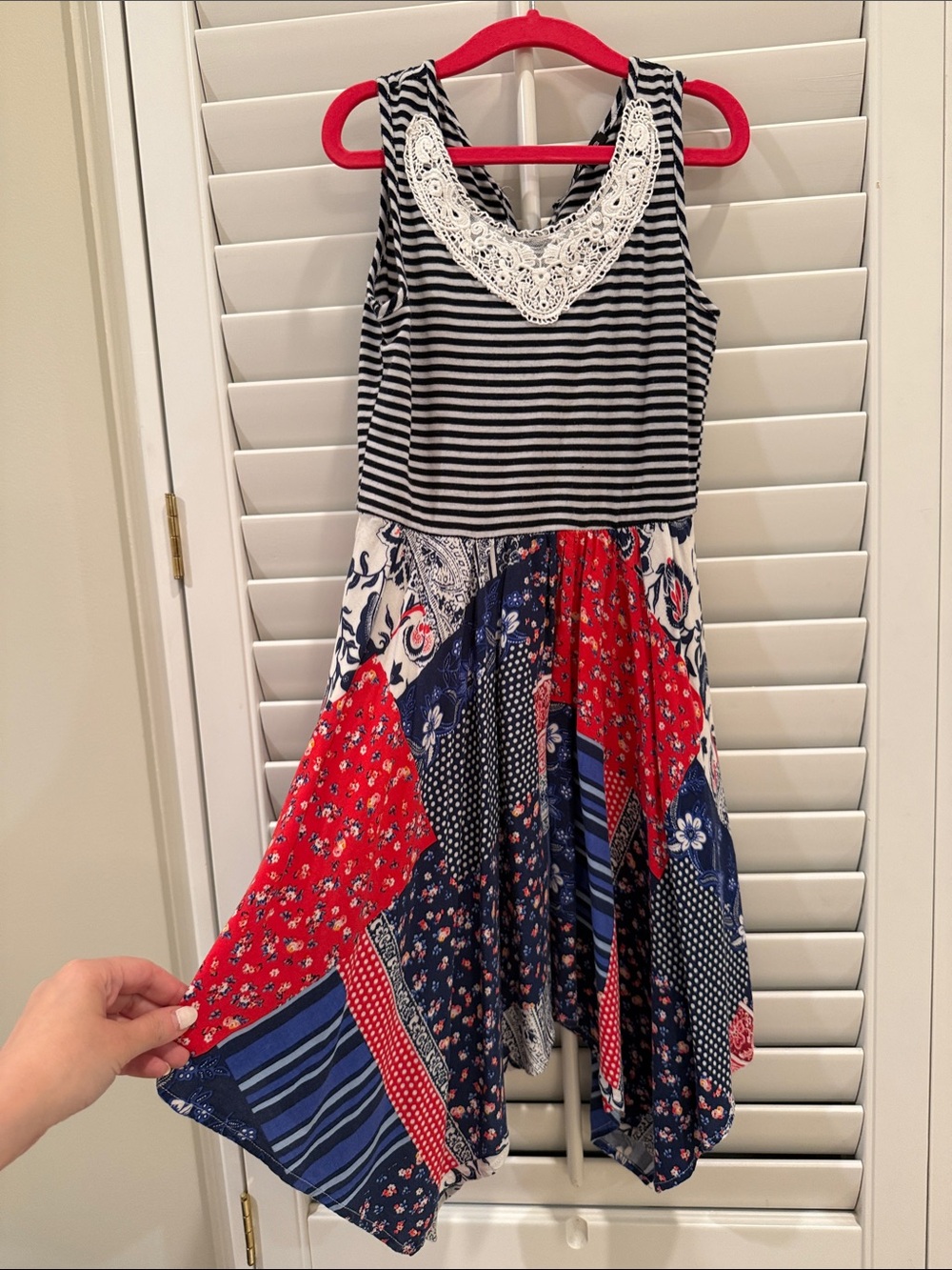 Zunie Girl’s Red, Navy & White Patchwork Sundress with handkerchief hemline 6x